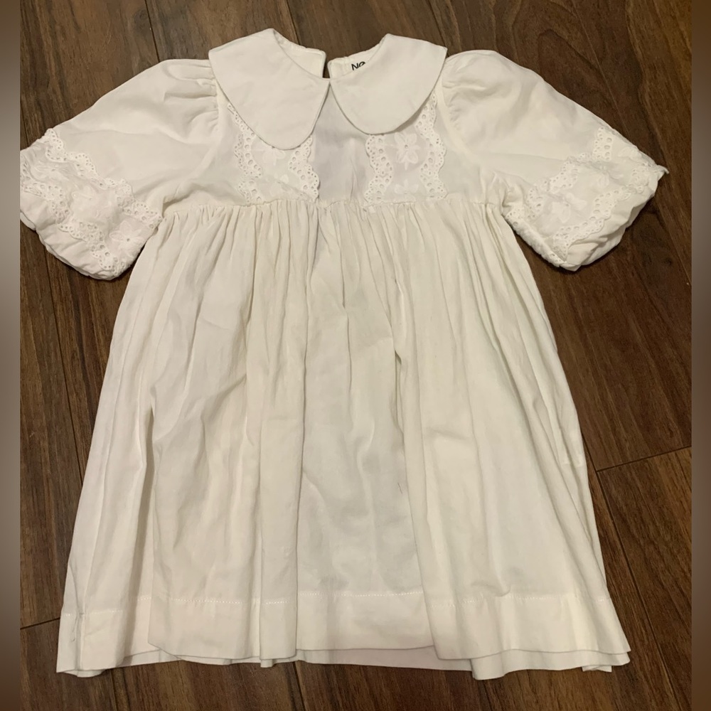Girls stunning dress